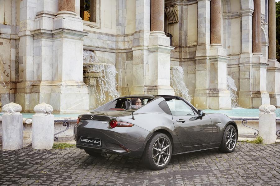  Mazda MX-5 Miata RF (ND) 2016 года  (WW) (фото 13 из 48)
